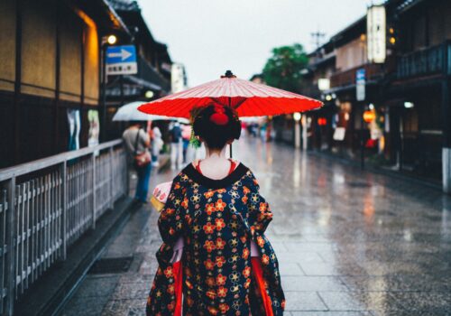 Explore work and travel in Japan