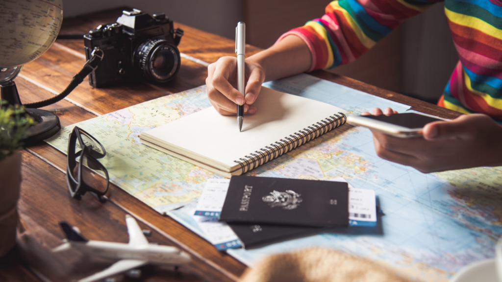 Best Working Holiday Destinations for Canadians (2026 Guide)
