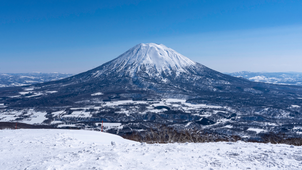 Snow ski activity at Mount Yotei, Niseko Hokkaido Japan